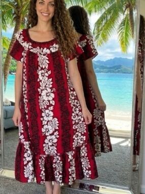 Aloha Moi  Size 2X Floral Maxi MuuMuu Aloha Dress Red